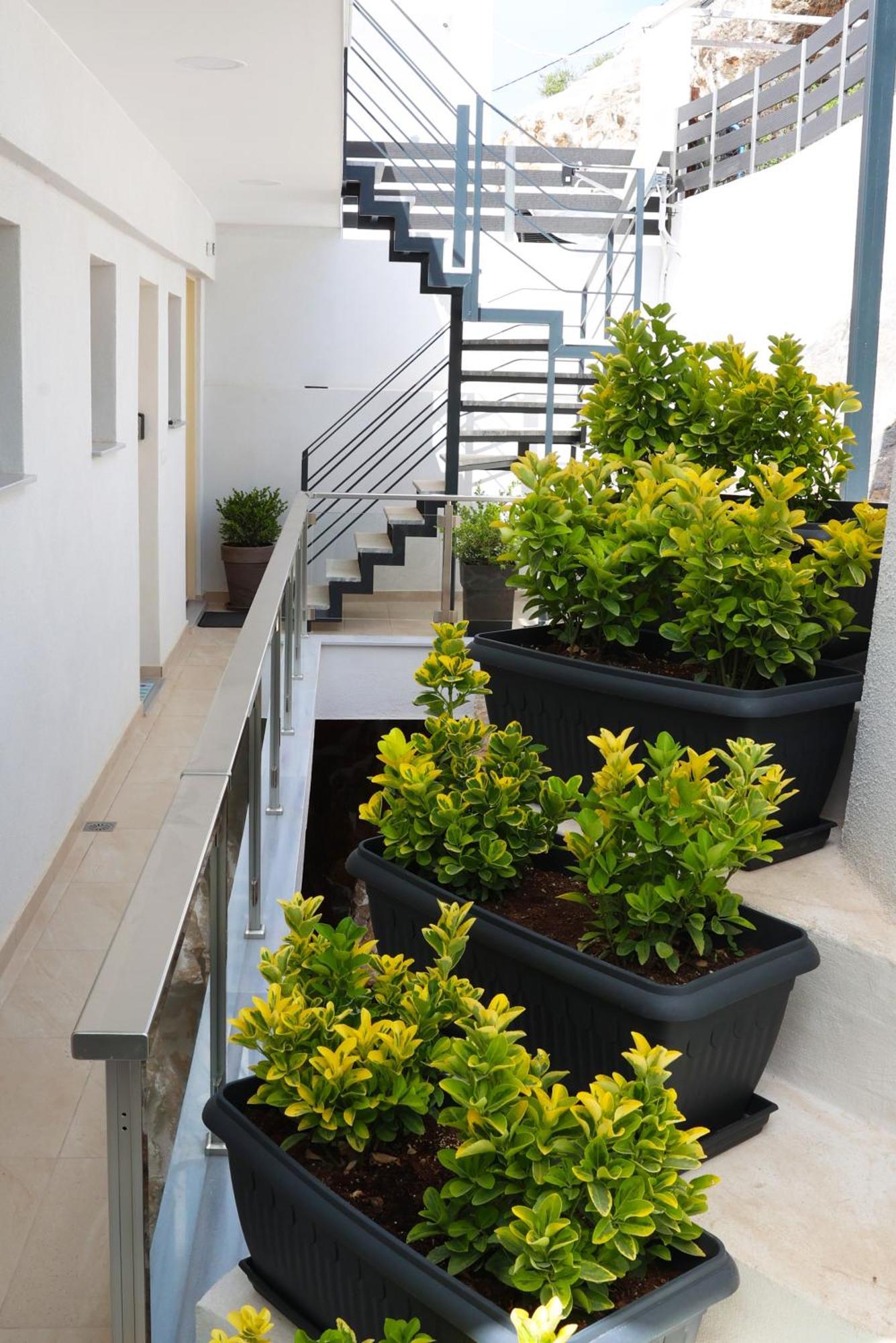Ocean View Studios And Luxury Rooms Plomari Bagian luar foto