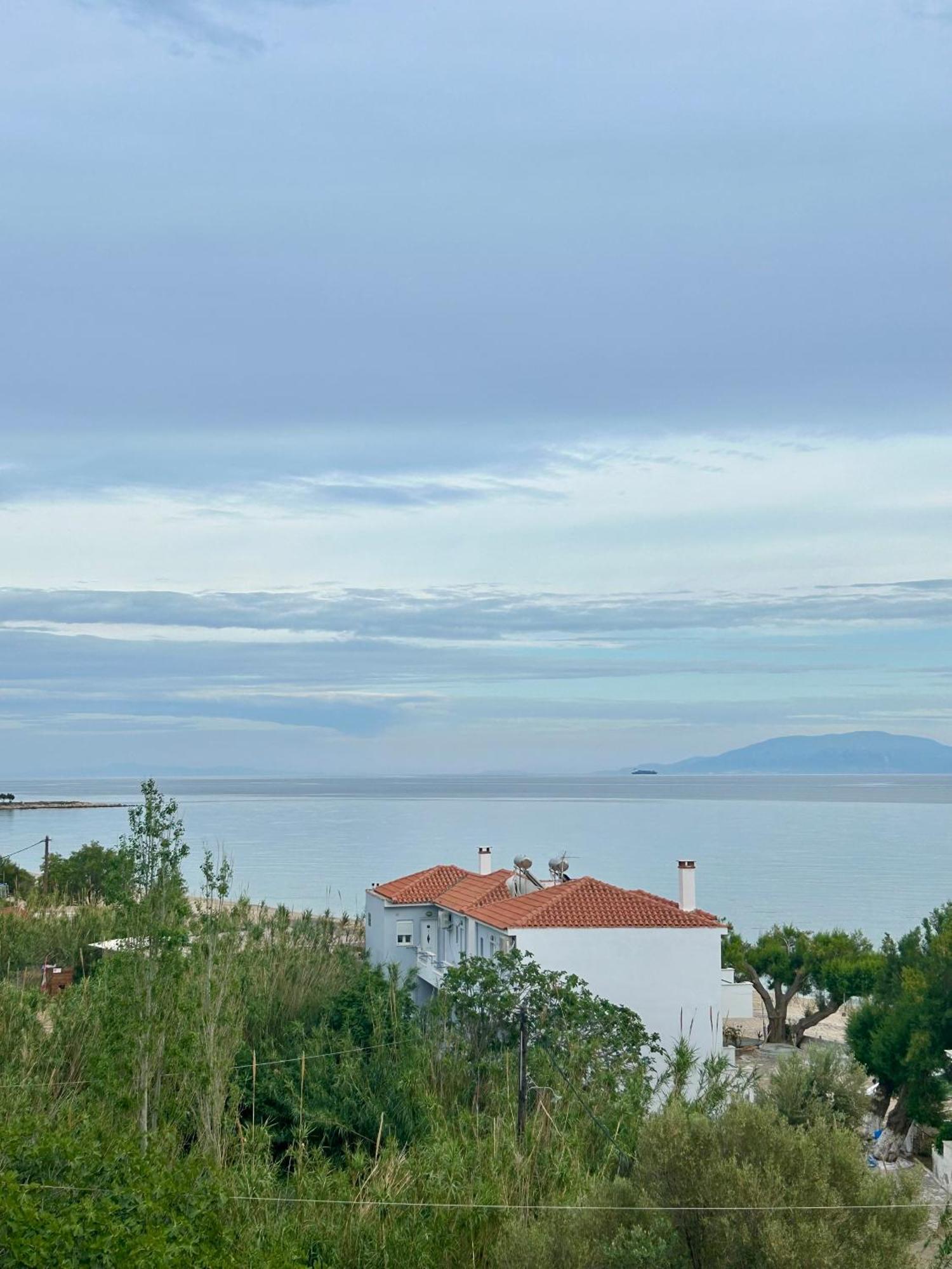 Ocean View Studios And Luxury Rooms Plomari Bagian luar foto