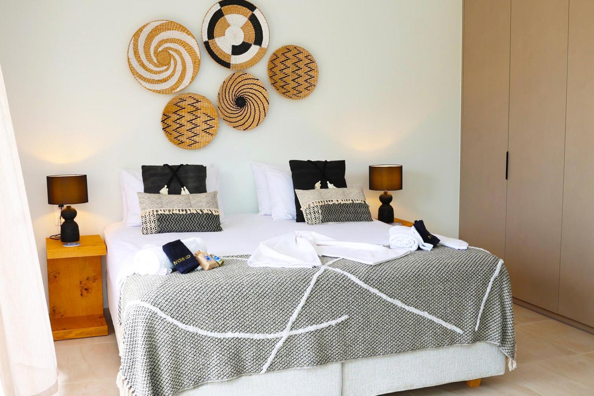 Ocean View Studios And Luxury Rooms Plomari Bagian luar foto