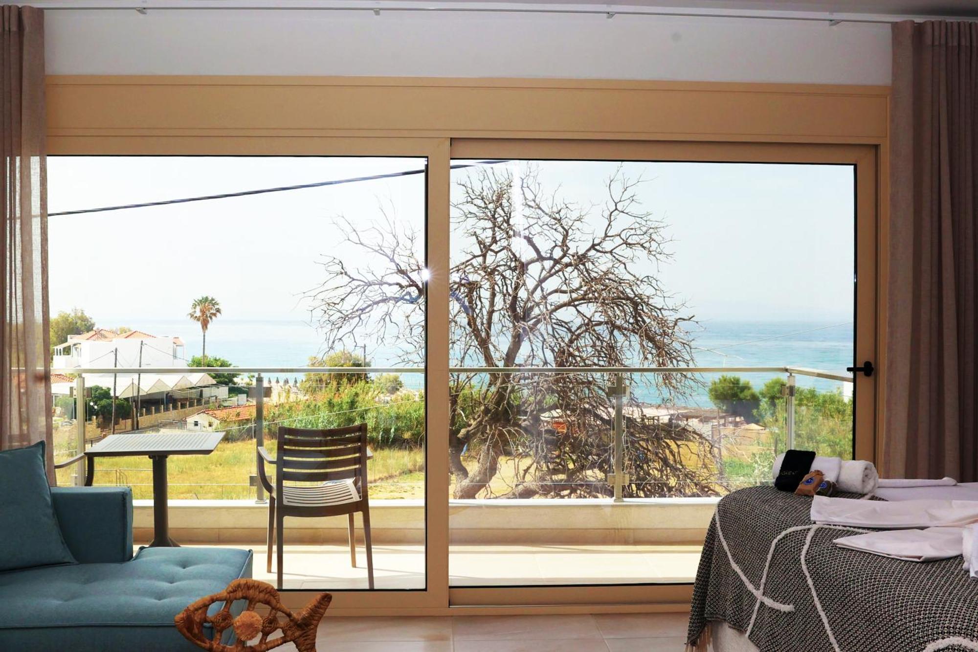 Ocean View Studios And Luxury Rooms Plomari Bagian luar foto